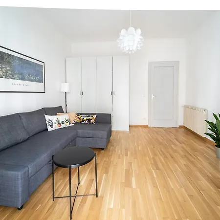 Lägenhet Modern & Central Apt - W/ Balcony Trieste
